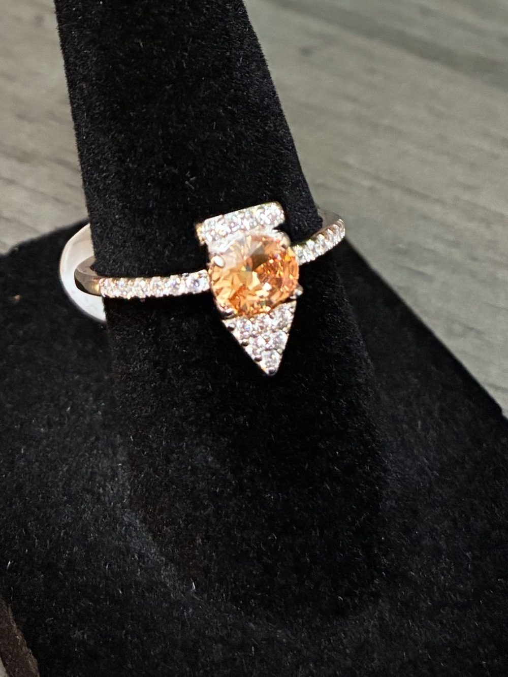 Bomb Party RBP5536 The Regal Arrow Size 7 Smoky Topaz Cubic Zirconia 925 Sterl